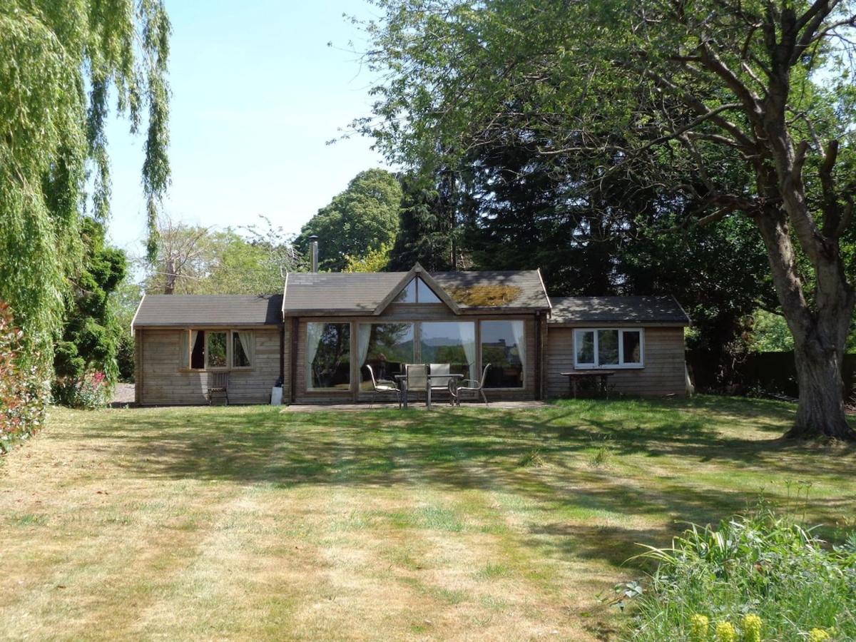 Idyllic Log Cabin Near Stratford Upon Avon Esterno foto